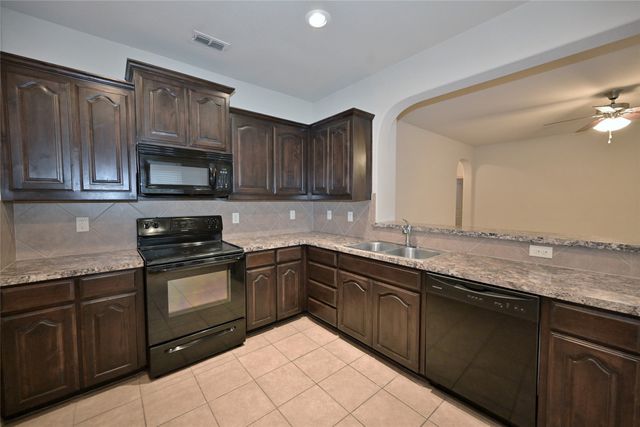 5921 Comanche Peak Drive, Fort Worth, TX 76179