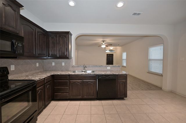 5921 Comanche Peak Drive, Fort Worth, TX 76179