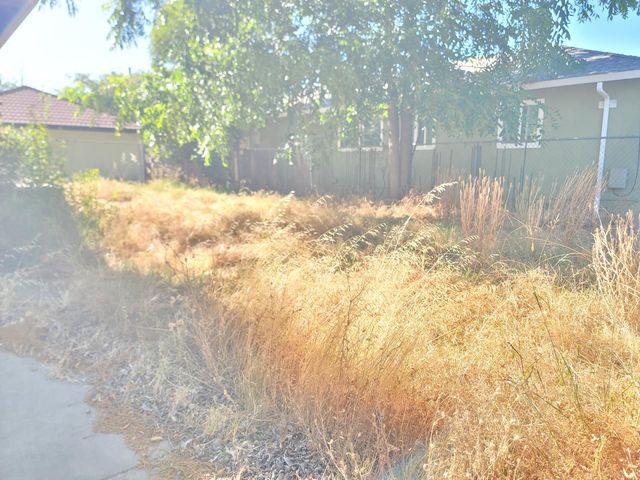 4205 Sierra Vista Ave, Sacramento, CA 95820