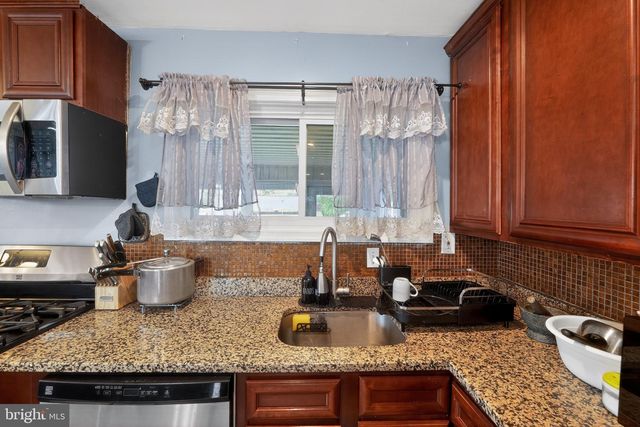 5909 CHARNWOOD RD, Catonsville, MD 21228