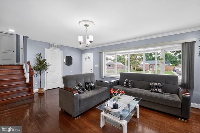 5909 CHARNWOOD RD, Catonsville, MD 21228
