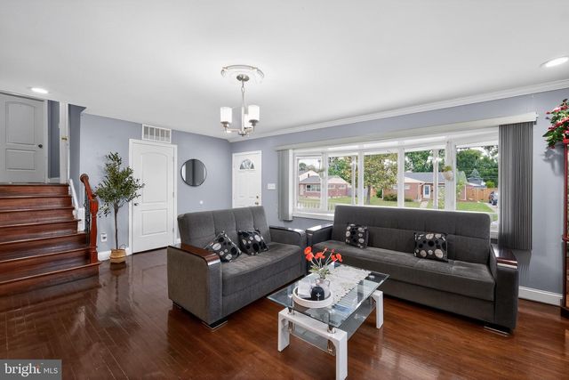 5909 CHARNWOOD RD, Catonsville, MD 21228