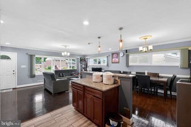 5909 CHARNWOOD RD, Catonsville, MD 21228
