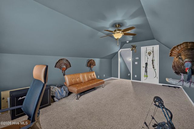 89 Over Street, Burgaw, NC 28425