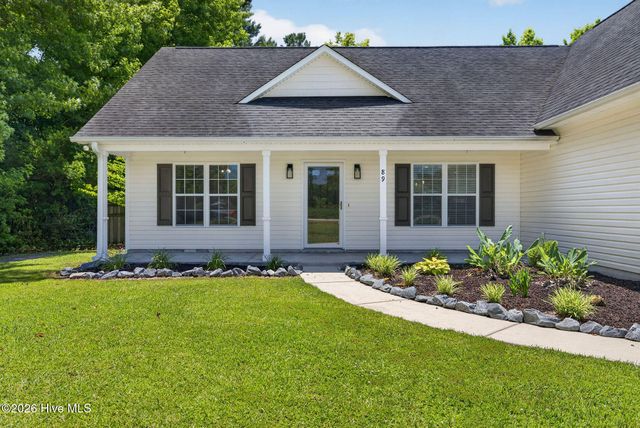 89 Over Street, Burgaw, NC 28425