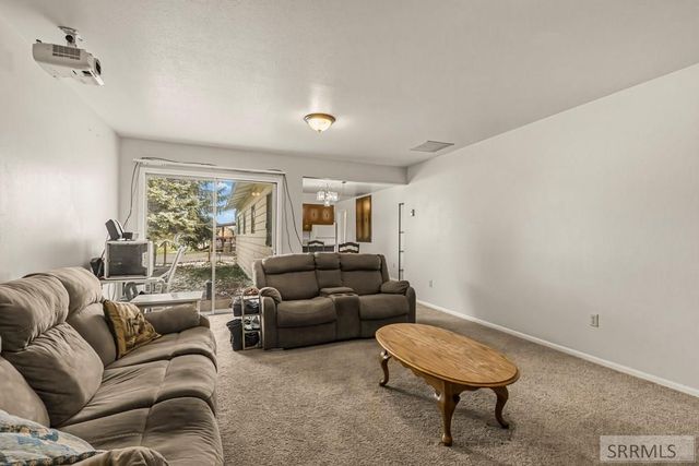 6559 N Albert Lane, Idaho Falls, ID 83401