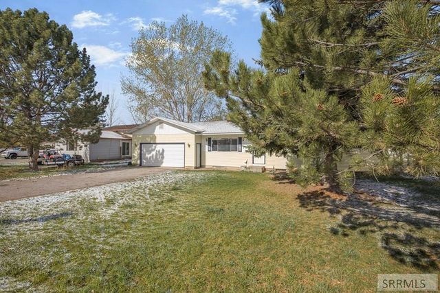 6559 N Albert Lane, Idaho Falls, ID 83401