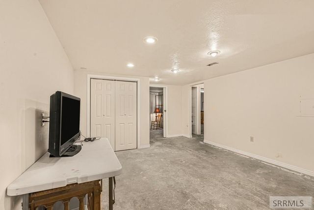 6559 N Albert Lane, Idaho Falls, ID 83401
