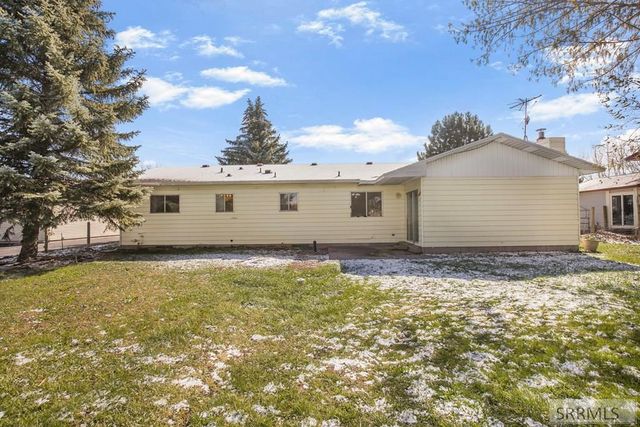 6559 N Albert Lane, Idaho Falls, ID 83401