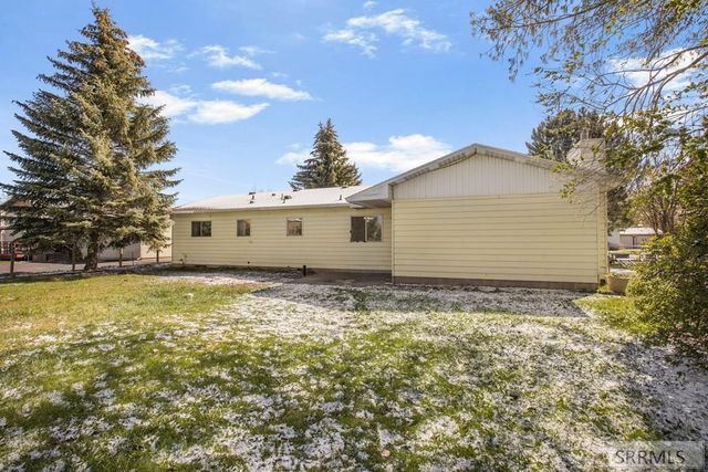 6559 N Albert Lane, Idaho Falls, ID 83401