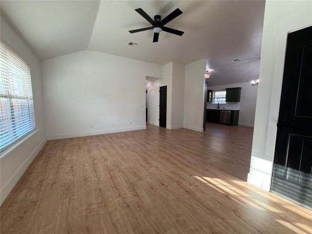 5705 Marblewood Drive, Oklahoma City, OK 73179