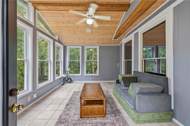 16516 149th Court, Bonner Springs, KS 66012