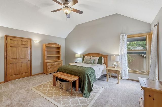 16516 149th Court, Bonner Springs, KS 66012