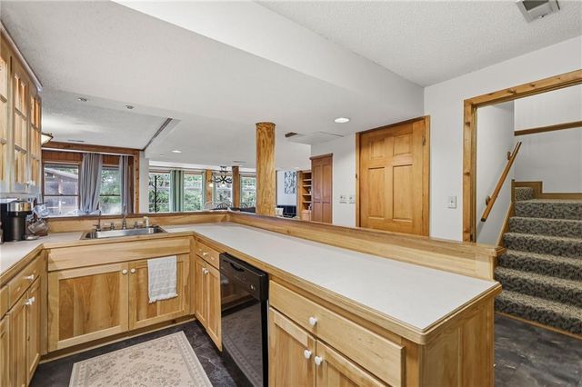 16516 149th Court, Bonner Springs, KS 66012