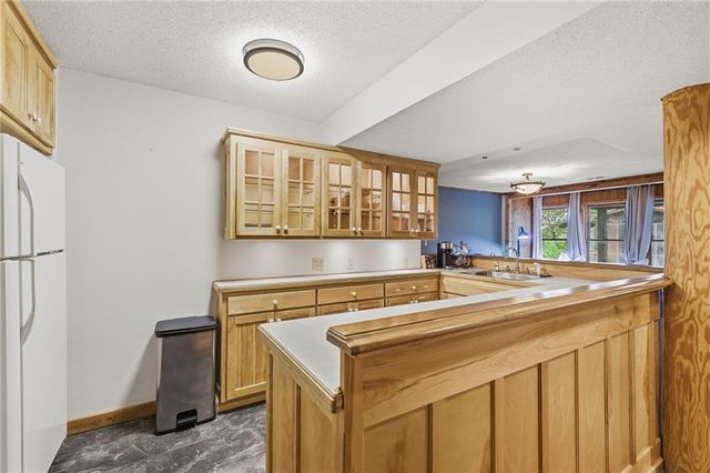 16516 149th Court, Bonner Springs, KS 66012