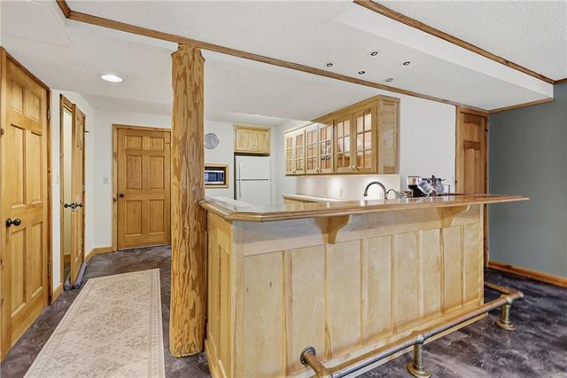 16516 149th Court, Bonner Springs, KS 66012