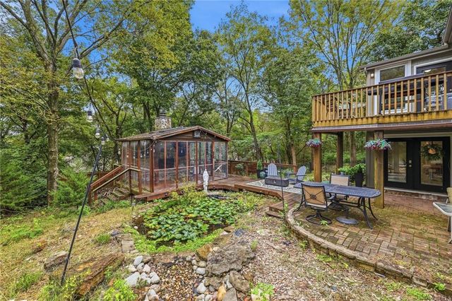16516 149th Court, Bonner Springs, KS 66012