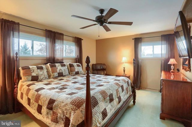 3425 LOGAN ST, Camp Hill, PA 17011