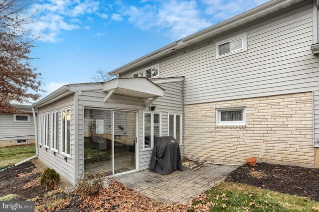 3425 LOGAN ST, Camp Hill, PA 17011