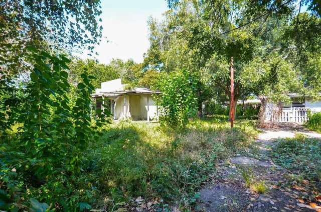 749 E Canino Road, Houston, TX 77037
