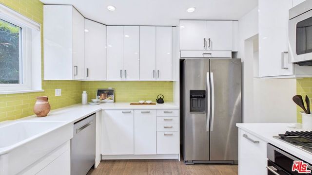 1520 Spruce Street 3, South Pasadena, CA 91030