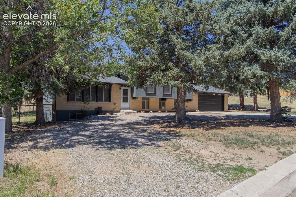 5418 Alta Loma Road, Colorado Springs, CO 80918