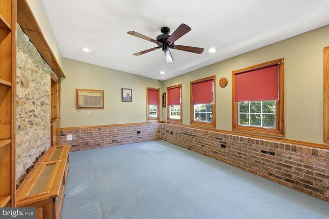 1437 BYBERRY RD, Huntingdon Valley, PA 19006