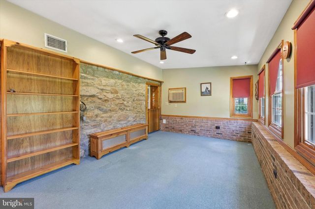 1437 BYBERRY RD, Huntingdon Valley, PA 19006
