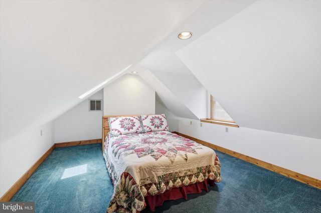 1437 BYBERRY RD, Huntingdon Valley, PA 19006