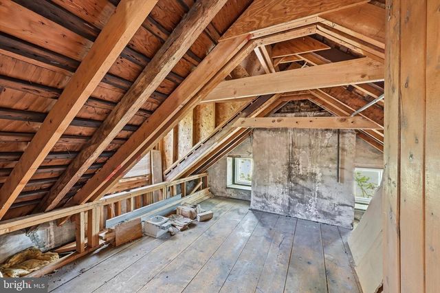 1437 BYBERRY RD, Huntingdon Valley, PA 19006
