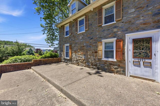 1437 BYBERRY RD, Huntingdon Valley, PA 19006