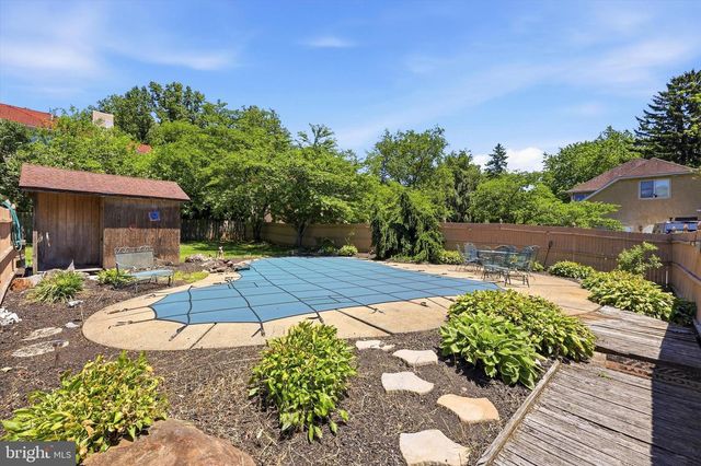 1437 BYBERRY RD, Huntingdon Valley, PA 19006