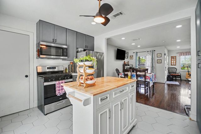 5226 Pomander Road, Houston, TX 77021