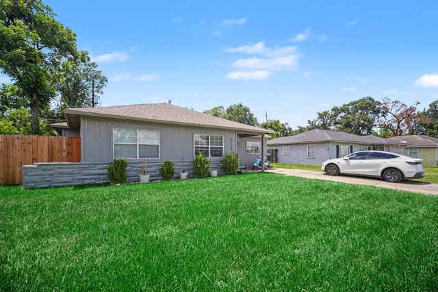 5226 Pomander Road, Houston, TX 77021