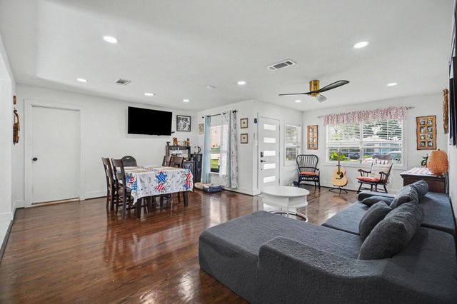 5226 Pomander Road, Houston, TX 77021