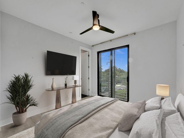 924 NE 4th Street, Fort Lauderdale, FL 33301