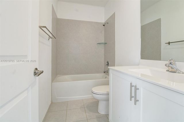 21035 NE 8th Avenue, Miami, FL 33179