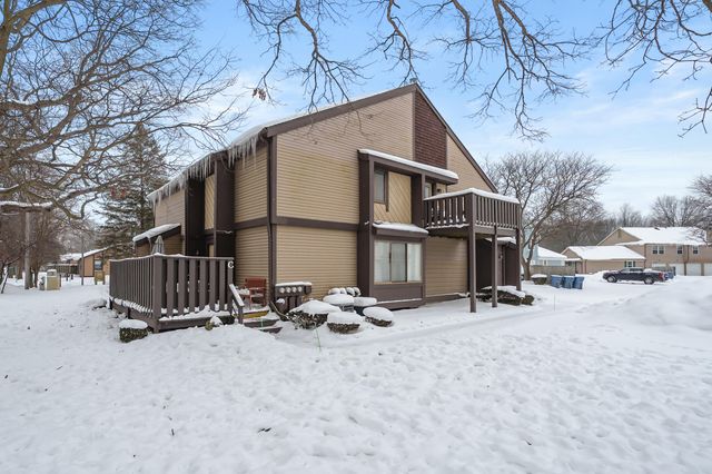 3519 Oak Tree Drive, Kalamazoo, MI 49048