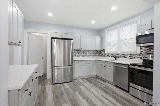 229 Eason Street, Highland Park, MI 48203