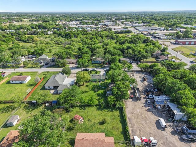 11405 S Blossom Circle, Balch Springs, TX 75180