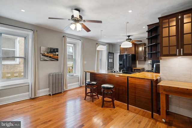 107 W SEYMOUR ST, Philadelphia, PA 19144