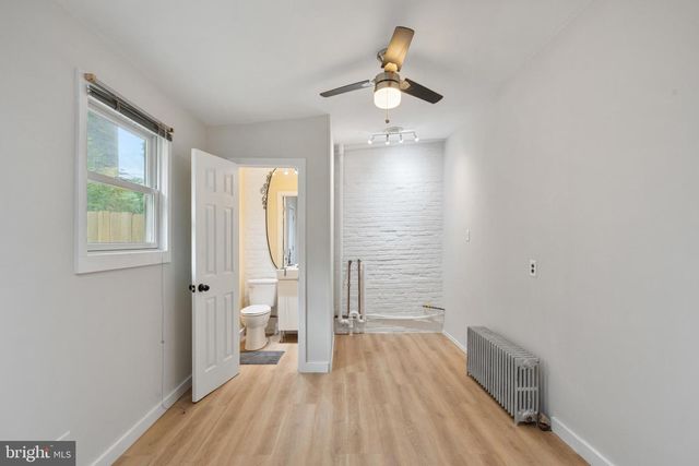 107 W SEYMOUR ST, Philadelphia, PA 19144