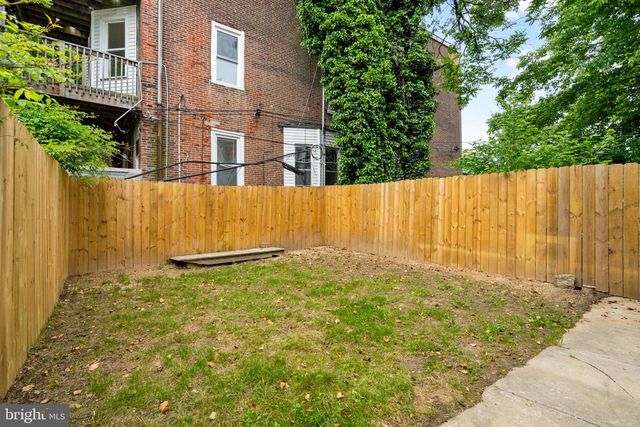 107 W SEYMOUR ST, Philadelphia, PA 19144