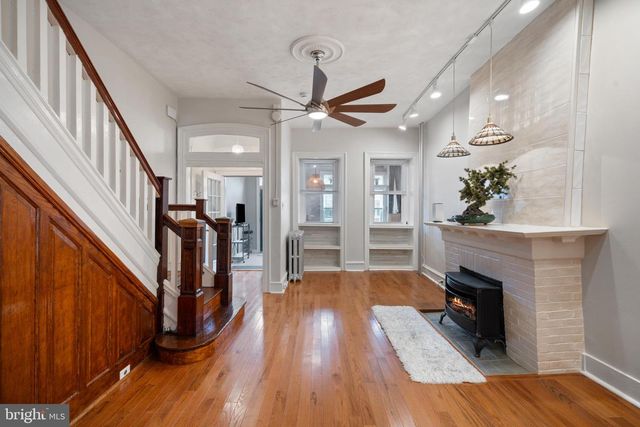 107 W SEYMOUR ST, Philadelphia, PA 19144