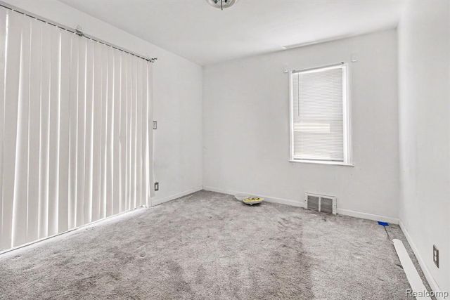 1548 Cleveland Avenue, Lincoln Park, MI 48146