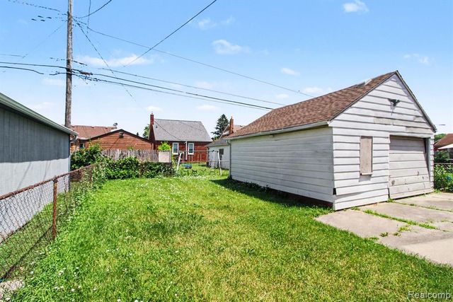 1548 Cleveland Avenue, Lincoln Park, MI 48146