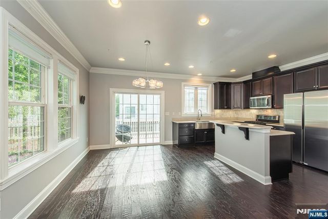 27 Truman Drive, Wood Ridge, NJ 07075