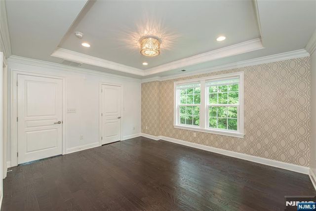 27 Truman Drive, Wood Ridge, NJ 07075