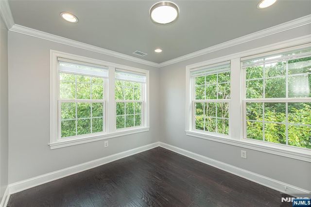 27 Truman Drive, Wood Ridge, NJ 07075