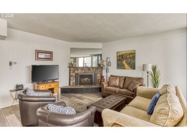 475 S PROM 112, Seaside, OR 97138